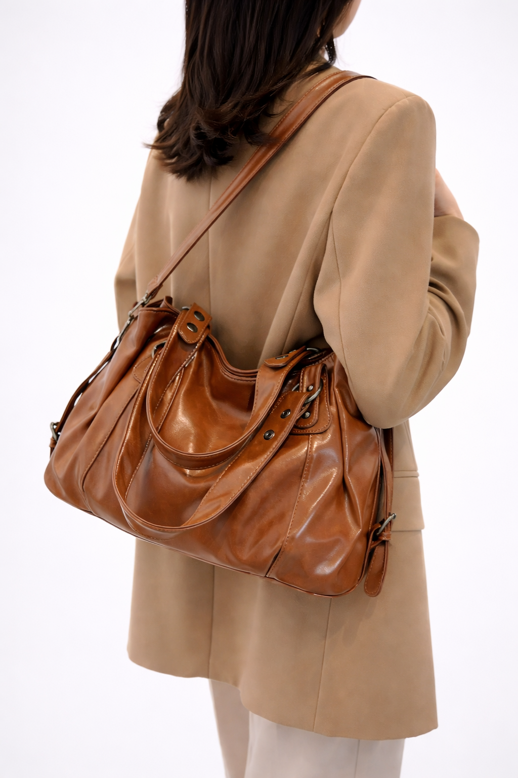 Large brown handbag for school | TARANTO